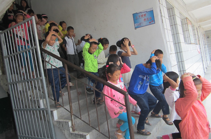 谢坊镇逸挥小学.jpg