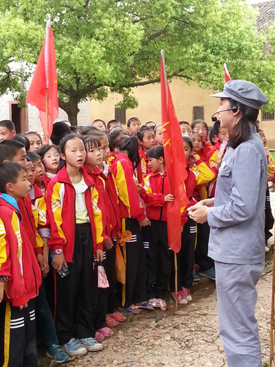 岗背小学.jpg